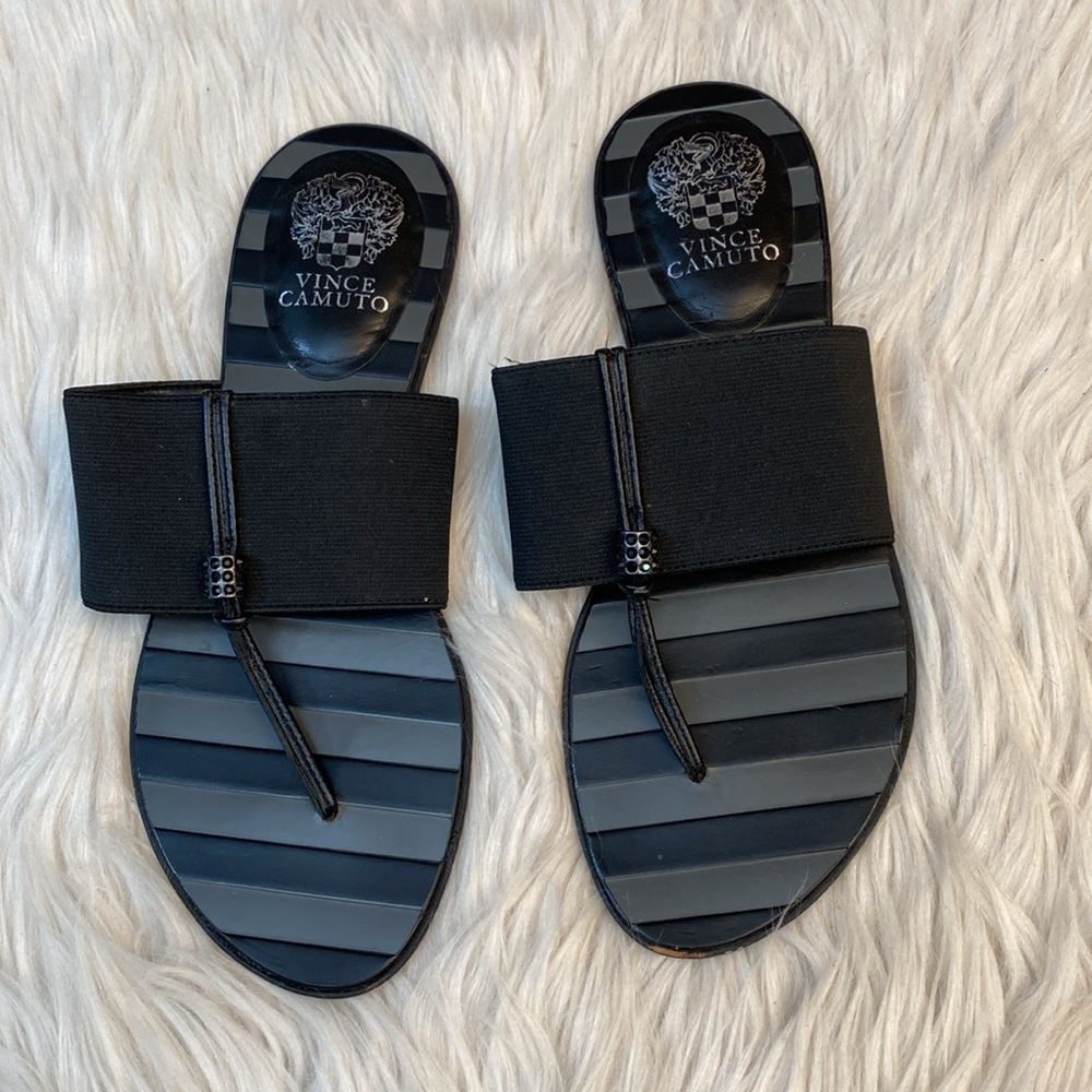 Vince Camuto Wayne Flat Thong Sandals, Size 8.5M